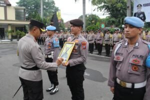 Pimpin Upacara PTDH, Kapolres Kediri Kota Berharap Ini Yang Terakhir dan Tidak Ada Lagi Pelanggaran