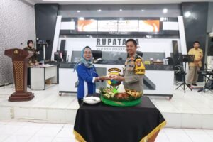 Peringati Hari Buruh, Polres Bojonegoro Gelar Tasyakuran Bersama SPSI