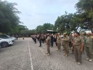 Cek Kesiapan Personil Pengamanan Pengajian Gus Iqdam, Polres Pasuruan Bersama Instansi Terkait Melaksanakan Apel Pengamanan