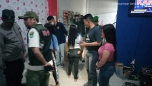 Gelar Operasi Miras Serentak, Polres Pasuruan Bersama Polsek Jajaran Berhasil Sita Ribuan Botol Miras