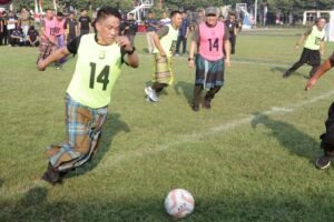 Sambut Hari Bhayangkara ke -78 Polda Jatim Gelar Panggung Prajurit Pupuk Sinergitas dan Soliditas TNI – Polri