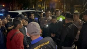Suran Agung, Polres Tulungagung Kawal Ratusan Pesilat Menuju Madiun