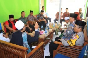 Jelang Pilkada 2024 Kapolres Ngawi Silaturahmi ke Tokoh Agama Bangun Sinergitas Untuk Kamtibmas