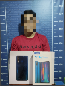 Polsek Pesantren Berhasil Ungkap Kasus Pencurian Handphone, Pelaku Diamankan