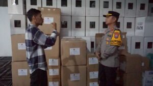 Kapolres Mojokerto Kota Tinjau Gudang Logistik KPU, Pastikan Keamanan Jelang Pilkada 2024