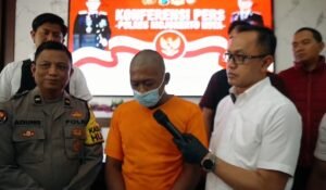 Demi Fantasi Seksualnya, Suami Tega Jual Istri 1,5jt Untuk Layani Threesome