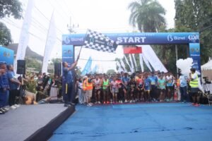 Ribuan Pelari Meriahkan Tetralogi East Java Running Festival di Kota Kediri