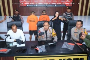 Polres Blitar Kota Berhasil Ungkap Kasus Pencurian di 21 TKP Tiga Tersangka Diamankan