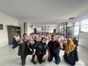 Polres Pelabuhan Tanjungperak Masuk Sekolah Gencar Sosialisasi Bahaya Narkoba dan Cegah Kenakalan Remaja