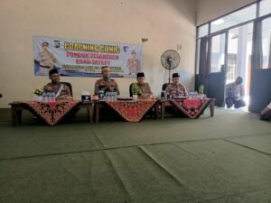 Sambut Hari Bhayangkara ke – 79, Polres Kediri Kota Gelar Coaching Clinic di Ponpes