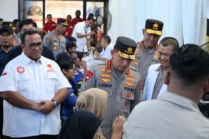 Rangkaian Hari Bhayangkara ke-79, Polri dan KSPSI Gelar Bakti Sosial