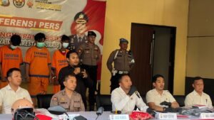 Polisi Amankan Tujuh Pelaku Pengeroyokan di Depan Pabrik Gula Candi Sidoarjo