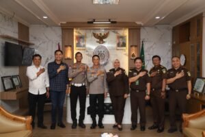 Kapolres Kediri Kota Lakukan Kunjungan Kerja ke Kejaksaan Negeri Kota Kediri, Perkuat Sinergi Penegakan Hukum dan Stabilitas Keamanan