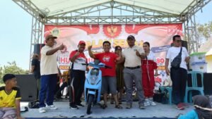 ‎Warga Desa Sumput Meriahkan HUT RI ke-80 dengan Jalan Sehat, Karnaval, dan Sedekah Bumi