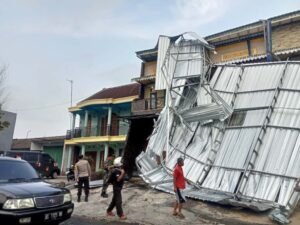 Respons Cepat 110, Polres Malang Tangani Bencana di Kepanjen