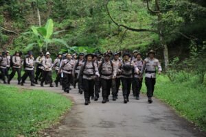 Personel Polres Madiun Napak Tilas ke Monumen Sakip–Sanali