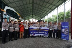 Satlantas Polres Kediri Gelar Ramp Check Transportasi Umum Jelang Libur Akhir Tahun