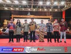 Kapolda Jatim Gaungkan Semangat Jogo Jawa Timur di Pagelaran Wayang Kulit Hari Bhayangkara ke – 80