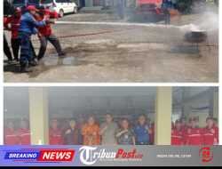 Damkar Gresik Gelar Pembinaan Redkar di Benjeng, Perkuat Peran Relawan dalam Pencegahan Kebakaran