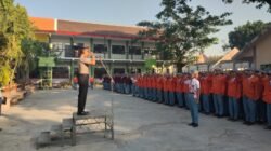 Police Go To School: Polres Mojokerto Kota Tanamkan Disiplin dan Kesadaran Kamtibmas Kepada Pelajar