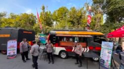 Pojok Kamtibmas Polres Ngawi Hadir di Pasar Krompol Ajak Warga Jaga Kamtibmas