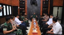 TNI-Polri Kompak, Kapolres Kediri Kota Perkuat Sinergi dengan Yonif 521/DY