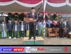 Upacara HUT ke-81 RI di Kecamatan Menganti Berlangsung Khidmat, Mujid Riduan Bacakan Teks Proklamasi