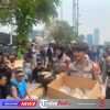 Polwan Sapa Pejuang Aspirasi, Bagikan Makanan dan Minuman di DPR