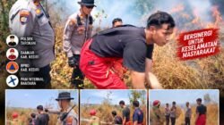 Kebakaran Lahan SDHI Dekat Bandara Dhoho di Tengah Angin Kencang, Polsek Tarokan-Damkar-BPBD Berjibaku Jinakkan Api hingga Sisir Bara