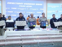 Polda Jatim Bongkar Scam Investasi Kripto Internasional, Blokir 77 Rekening Senilai Rp81,5 Miliar