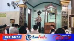 Lewat Jumat Keliling, Kapolres Kediri Kota Ajak Warga Tak Mudah Percaya Berita Hoaks