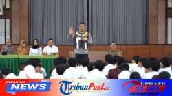 Polisi Jogo Sekolah : Polresta Malang Kota Edukasi Pelajar Bentengi Generasi Muda dari Narkoba dan Bullying