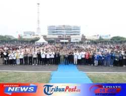 Kapolda Jatim Pimpin Apel Akbar Konsolidasi Bersama Pangdam V/Brawijaya, Ajak Mahasiswa dan Santri Jaga Kondusivitas