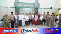 Sinergi Kamtibmas, Kapolda Jatim Implementasikan Program ‘Polisi Bersama Masyarakat’ lewat Jumat Keliling